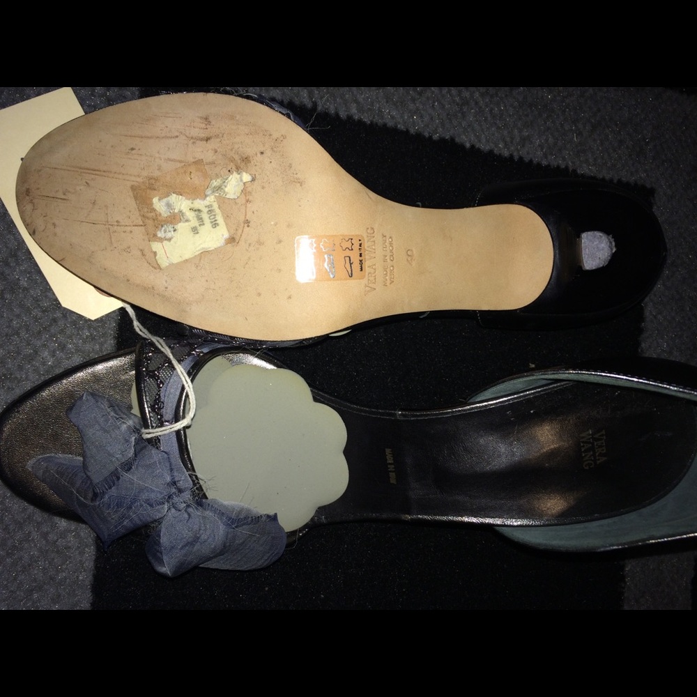Vera Wang Heels